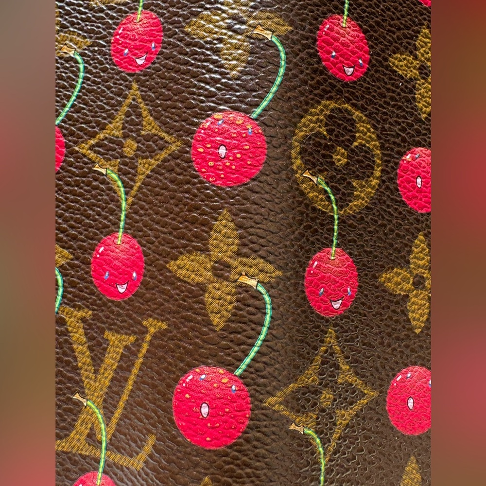 LV Takashi Murakami Cerises Agenda PM - Picture 10 of 14